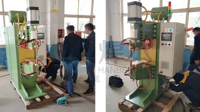 焊本為青島某公司調(diào)試并培訓(xùn)中頻點焊機(jī)