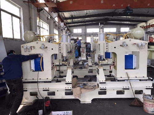 青島海爾微波爐儲(chǔ)能焊機(jī)生產(chǎn)線(xiàn)