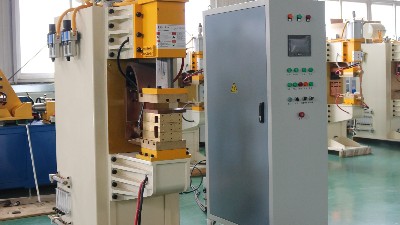 青島焊本|電容儲能式點焊機(jī)